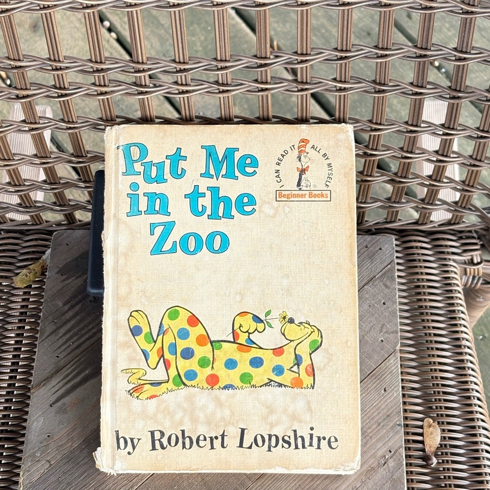 Dr. Seuss 'Put Me in the Zoo' Book - 1960 vintage children’s book#nostalgic#read